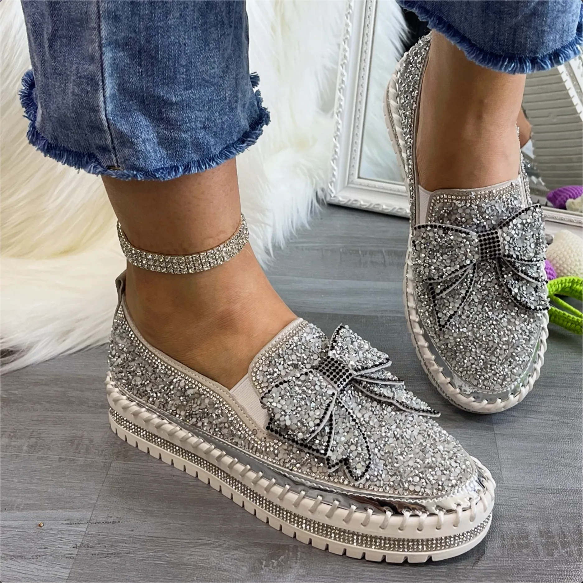 Shining Rhinestone Slip-on Thick Botton Casual Ladies Crystal Shoes